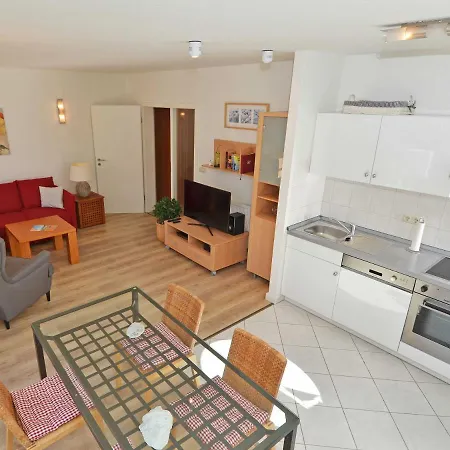 Am Park - Apt. 02 Düne Villa Sellin (Rugen)